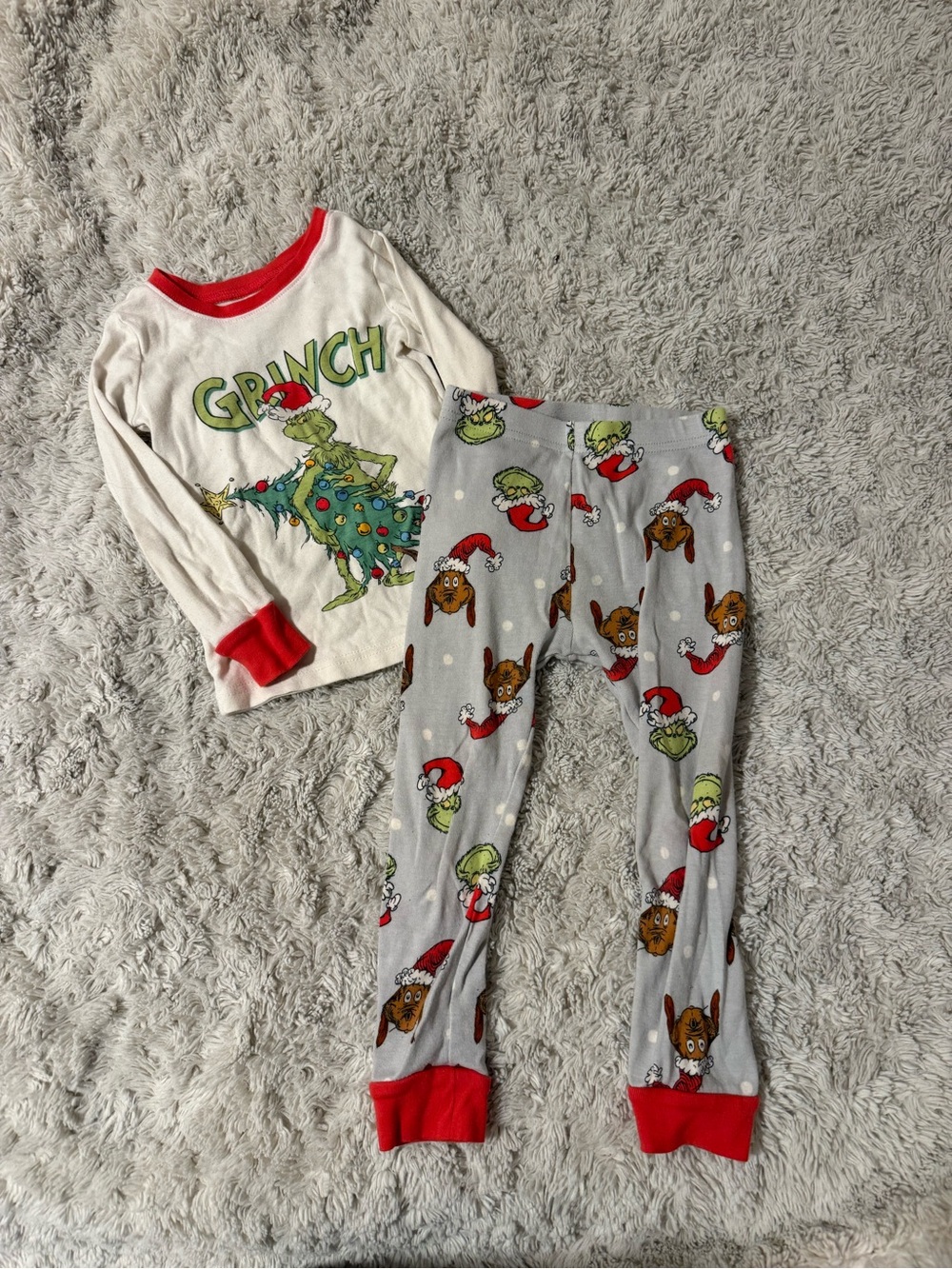 Gap Kids Pajama Set - The Grinch 4T